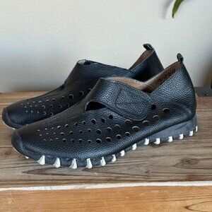 Litfoot Black Open Laser Cut Leather Velcro Closure Walking Sneaker Shoe Size 37
